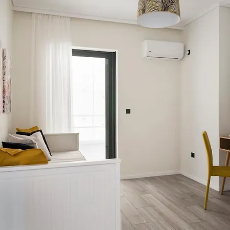 Apartment Luxury 3-bd With 80sqm Balcony In Glifada Athens